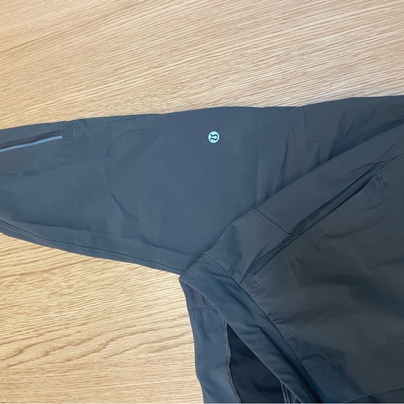 Lululemon Pace Breaker Gray Joggers - Picture 3 of 3